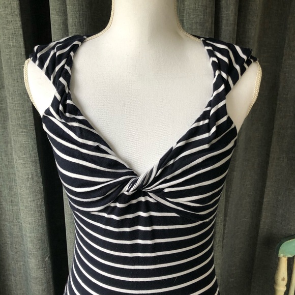 3/$15 Banana Republic Striped Tank Sz small - Picture 4 of 6
